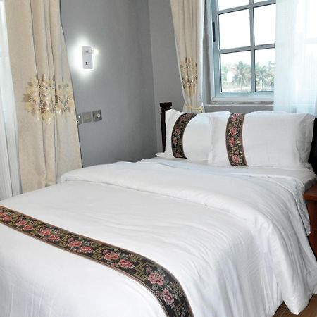 Ocean6 Hotel Kokrobite Luaran gambar